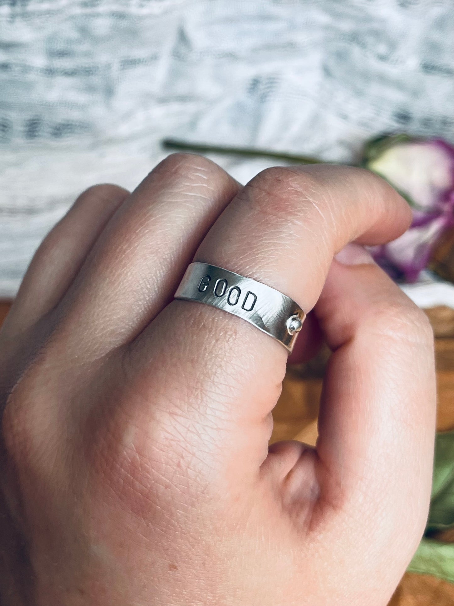 good lover ring
